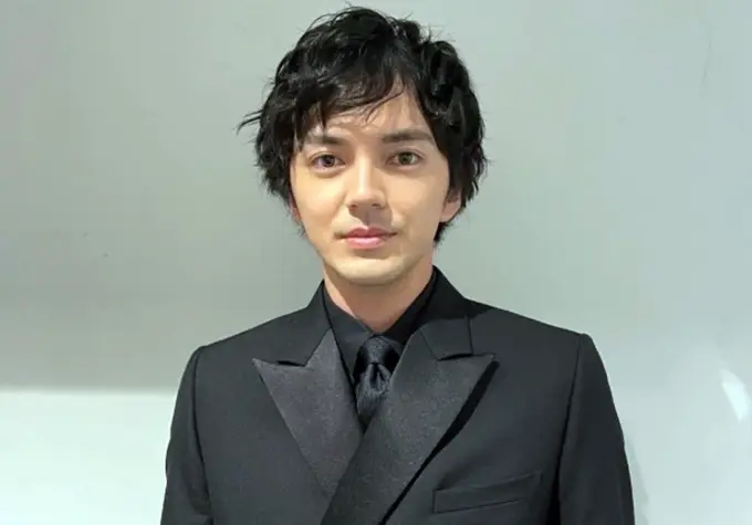 林遣都の兄は双子ではない？ウルトラマンごっこ秘話が俳優人生に影響した！？
