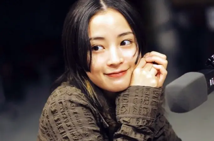 広瀬すずの身長が低いと噂の真相は？平均身長や姉妹比較で見える意外な事実とは！？