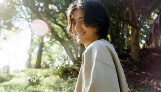 藤井風の父親のインドでの幼少期体験と宗教的価値観の結びつきとは！？